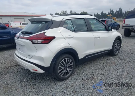 2022 Nissan Kicks Sr Xtronic Cvt из США, поврежденный, VIN 3N1CP5DV7NL479042